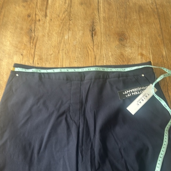 Tribal Women’s Black Pull On Stretch Bermuda Shorts - 20W - Picture 4 of 6